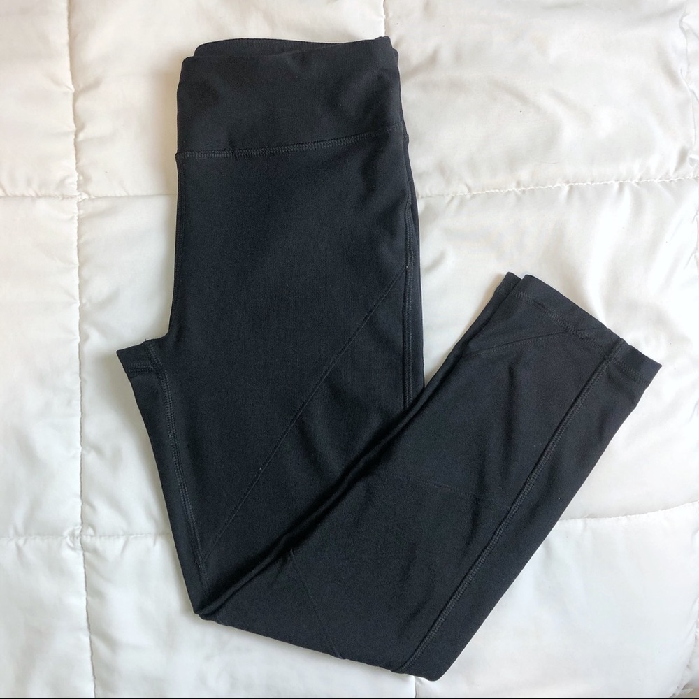 Steve Madden Black Capri Leggings